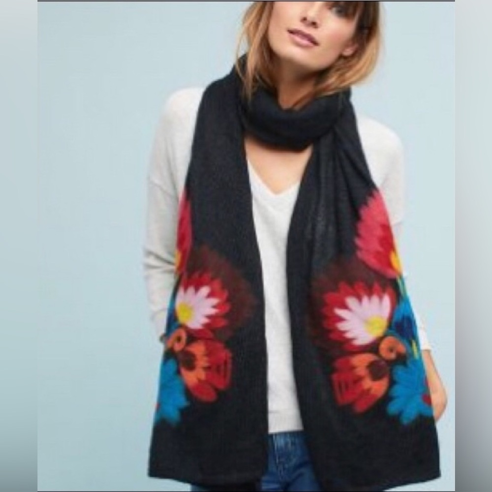 Beautiful Felted wool blend scarf set and leather gloves with rabbit fur trim